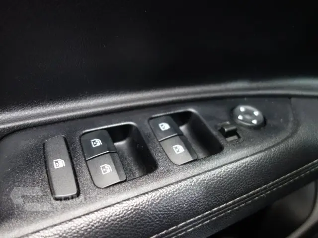 HB20 - 1.0 12V LIMITED MANUAL