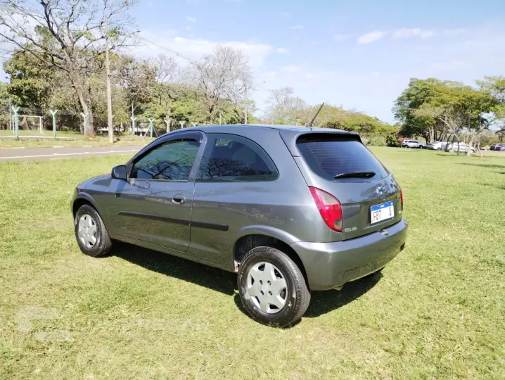 CELTA 1.0 MPFI LS 8V