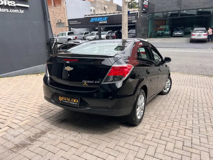 PRISMA Sed. LTZ 1.4 8V FlexPower 4p Aut.