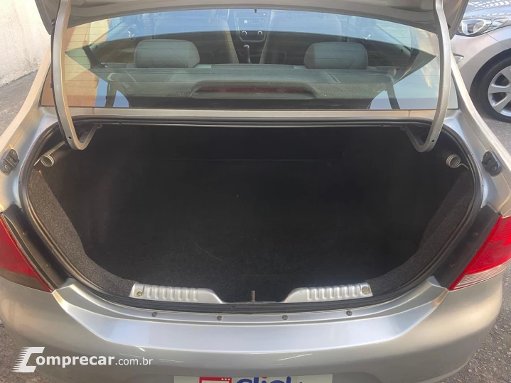 VOYAGE 1.0 12V MPI Totalflex Trendline