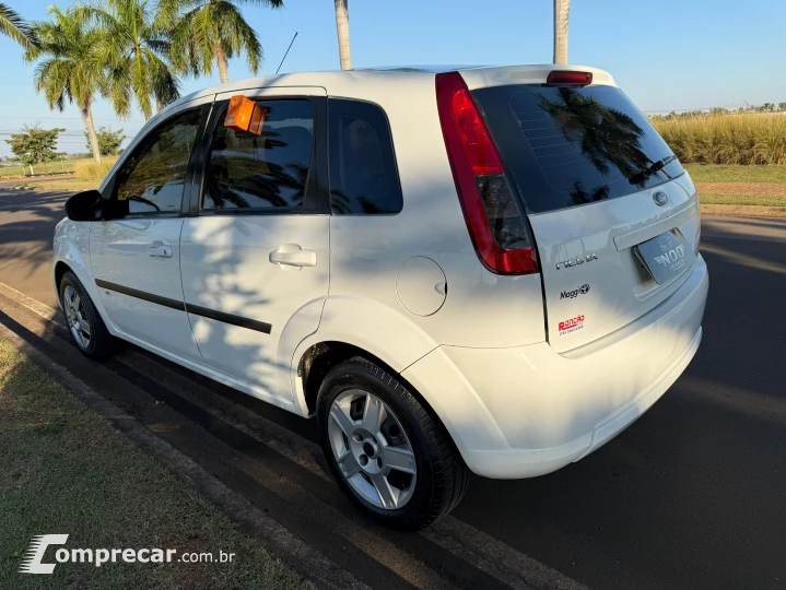 FIESTA 1.6 SE Hatch 16V