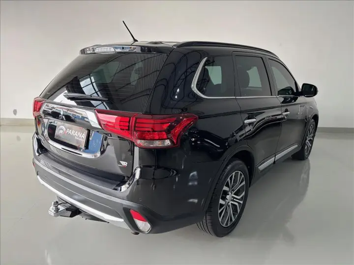 OUTLANDER 2.2 4X4 16V DIESEL 4P AUTOMÁTICO