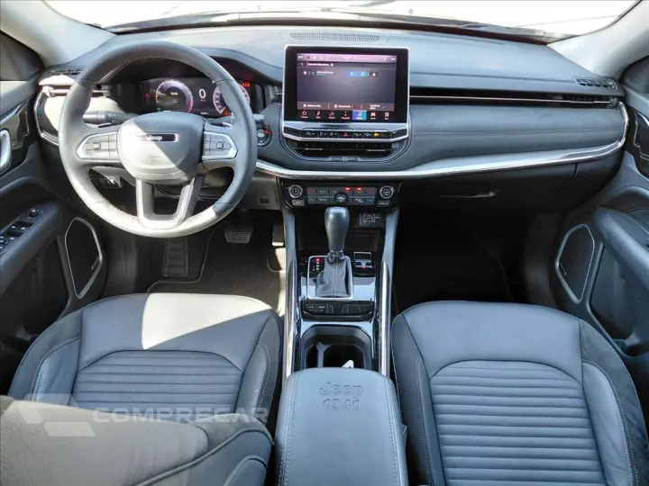 COMMANDER 1.3 T270 TURBO FLEX LIMITED AT6