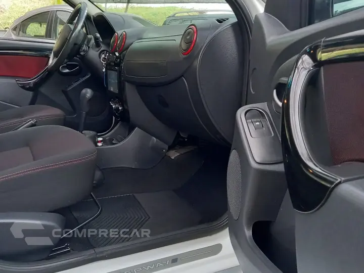 Sandero 1.6 STEPWAY 16V FLEX 4P AUTOMÁTICO