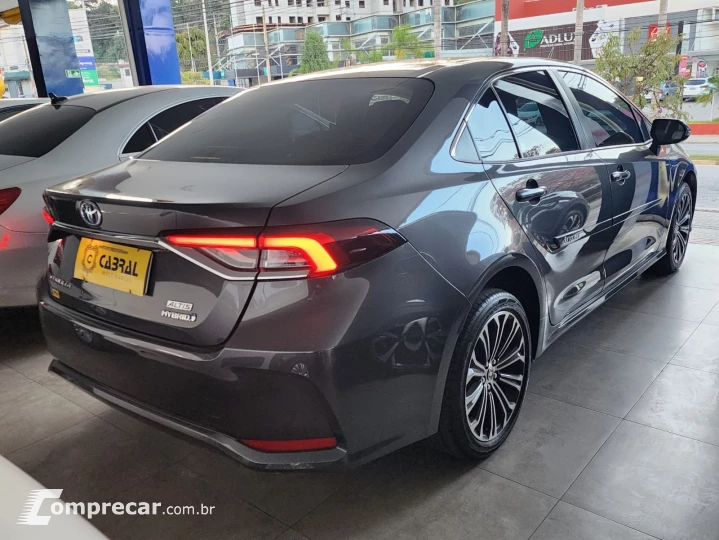 Corolla Altis Prem. Hybrid 1.8 Flex Aut