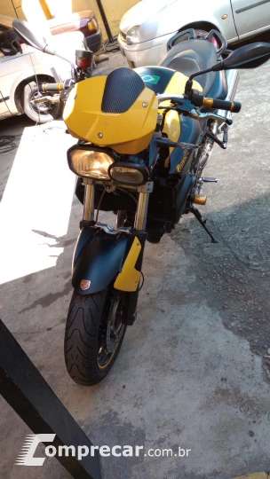 F800r