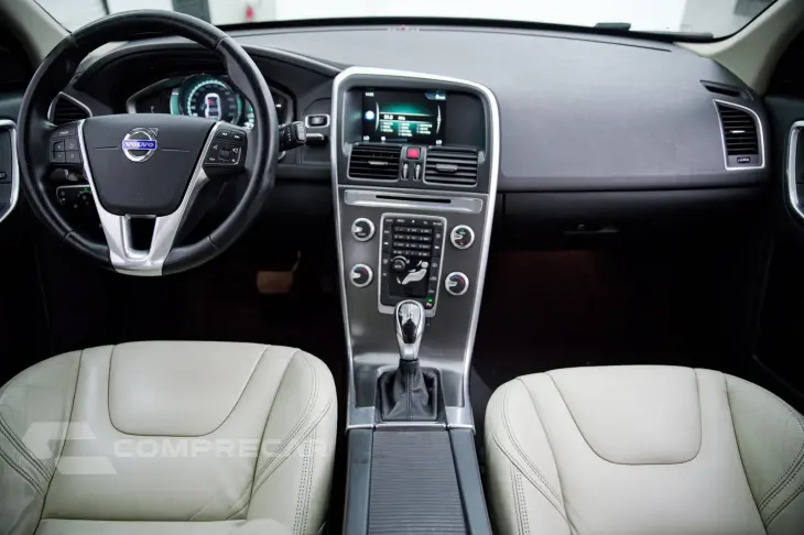 XC 60 2.0 T5  5p