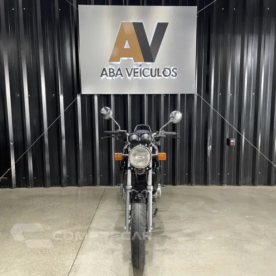 CB 500