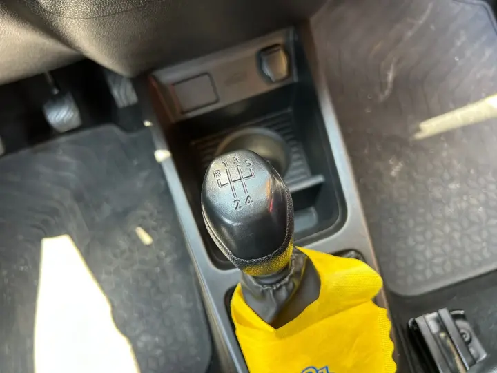 Kwid KWID Zen 1.0 Flex 12V 5p Mec.