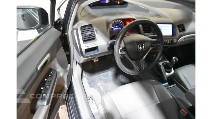 CIVIC - 1.8 LXS 16V 4P MANUAL