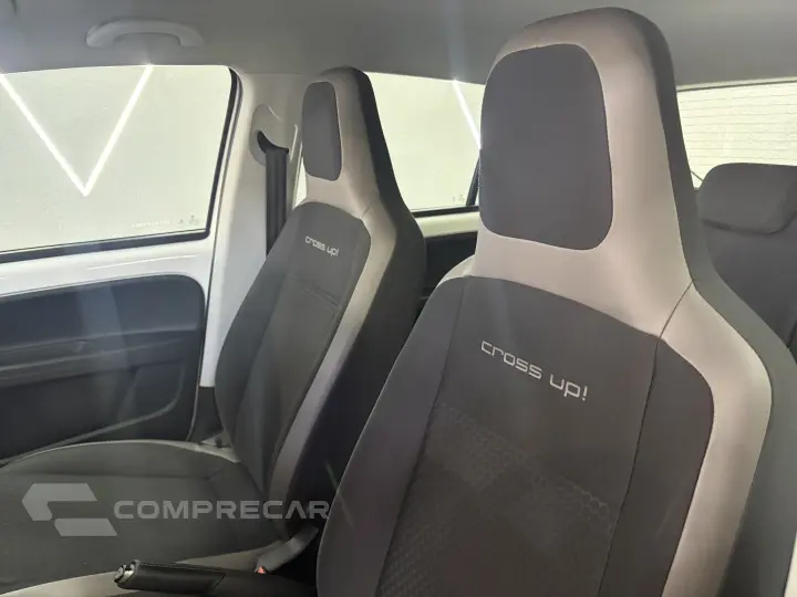 CROSS UP 1.0 TSI 12V