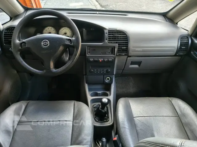 ZAFIRA - 2.0 MPFI COMFORT 8V 4P MANUAL