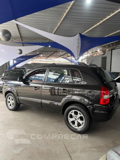 TUCSON 2.0 Crdi GL 4X4