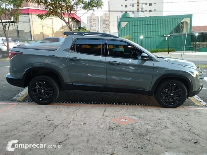 Toro 1.3 16V 4P FLEX 270 TURBO VOLCANO AUTOMÁTICO