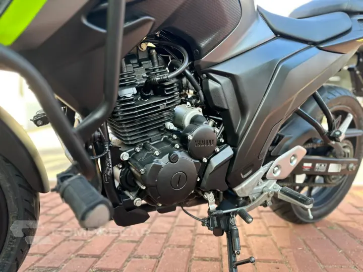 FZ25 FAZER ABS