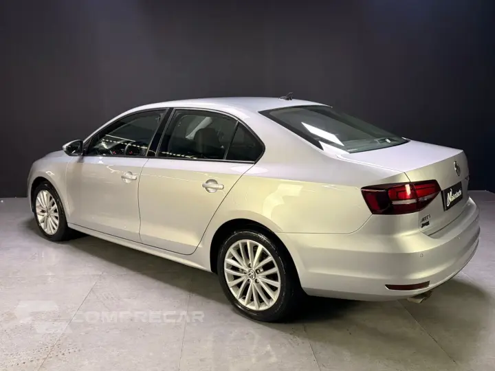 JETTA 2.0 COMFORTLINE FLEX 4P TIPTRONIC
