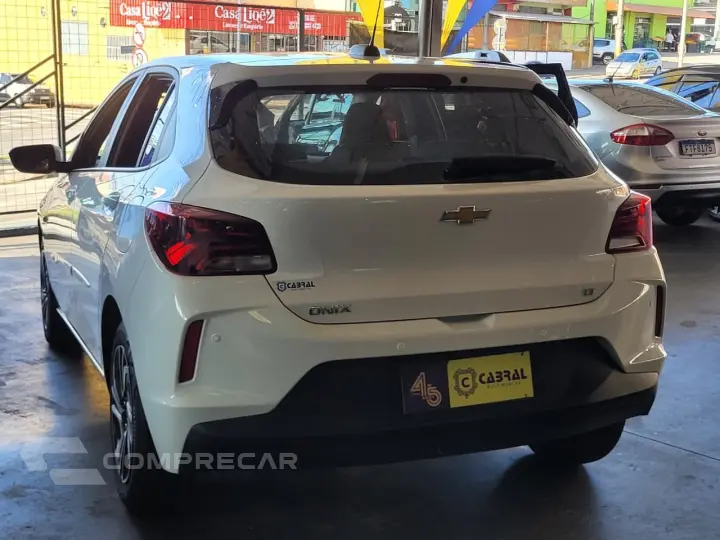 ONIX HATCH LT 1.0 12V Flex 5p Mec.
