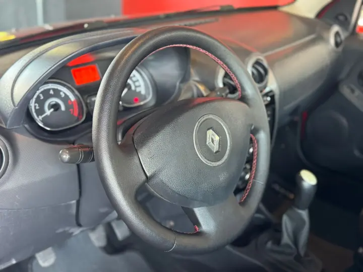 SANDERO 1.6 Expression 8V