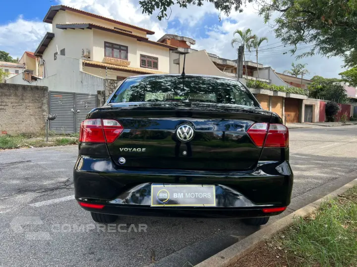 VOYAGE 1.6 MI City 8V