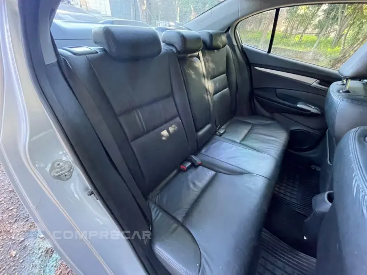 CITY 1.5 EXL Sedan 16V