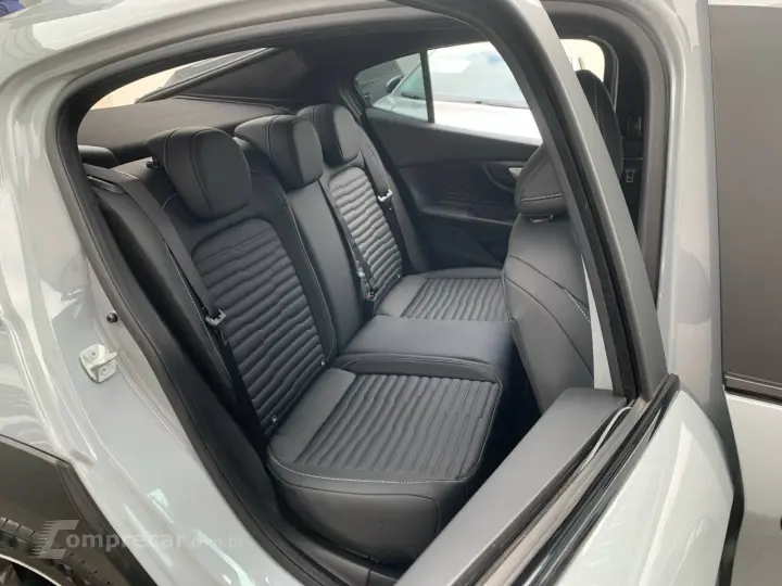 Fastback Impetus 200 T. Aut (Hibrído)