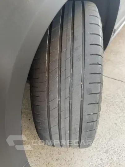 Fastback Impetus 200 T. Aut (Hibrído)