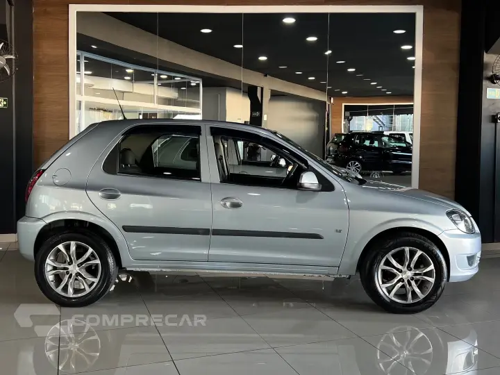 CELTA 1.0 MPFI LT 8V FLEX 4P MANUAL