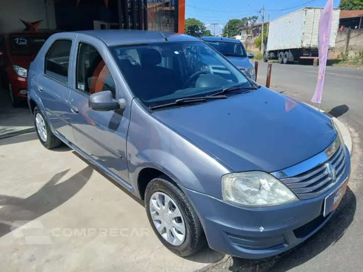 LOGAN Authentique Hi-Flex 1.0 16V 4p