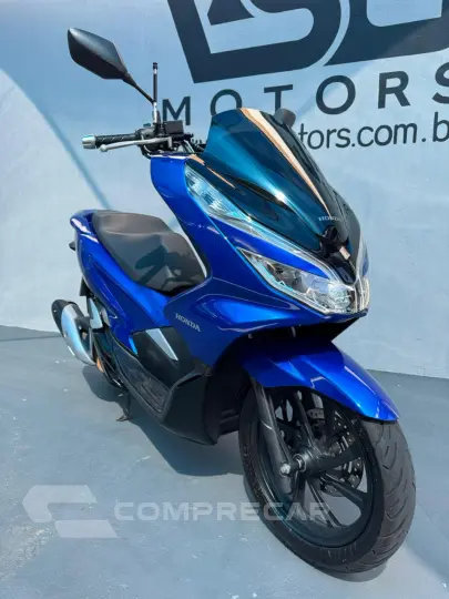 PCX 150 DLX