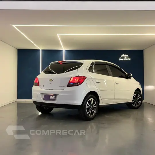 ONIX HATCH LTZ 1.4 8V FlexPower 5p Mec.