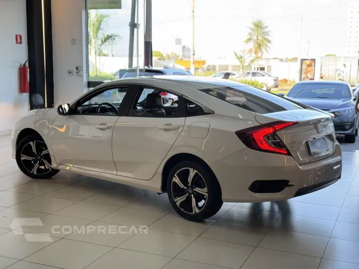 Civic 2.0 16V 4P EXL FLEX  AUTOMÁTICO CVT