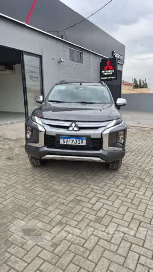 L200 TRITON 2.4 16V Turbo Sport HPE TOP CD 4X4