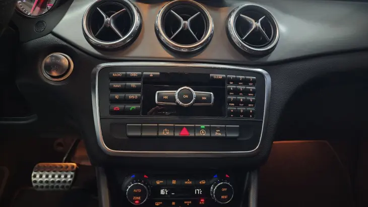 GLA 250 Sport 2.0 TB 16V 4x2  211cv Aut.