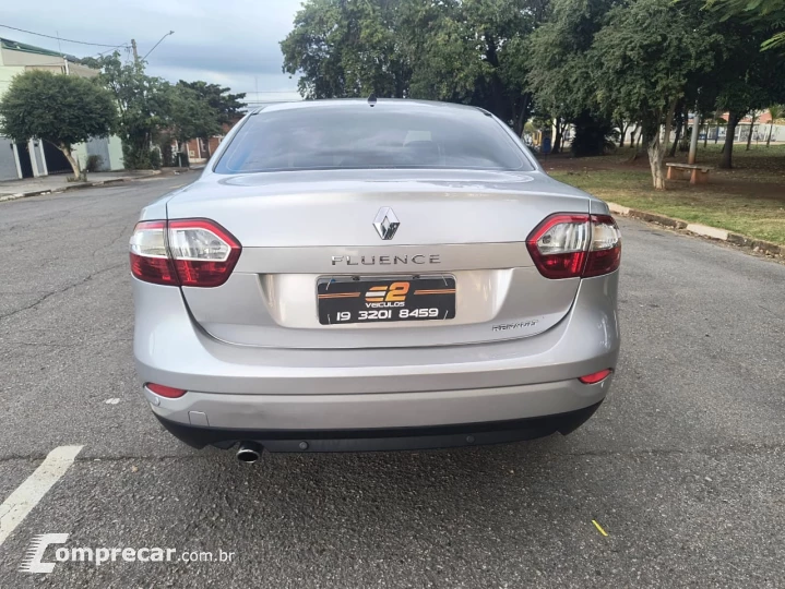 FLUENCE 2.0 Dynamique 16V