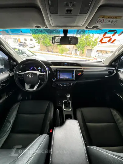 Hilux CD SRX 4x4 2.8 TDI 16V Diesel Aut.