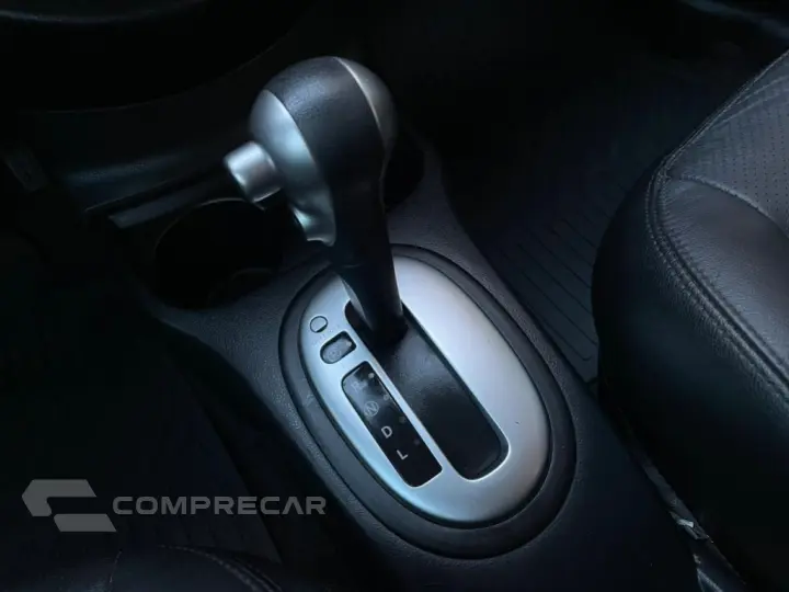VERSA 1.6 16V FLEXSTART SL 4P XTRONIC
