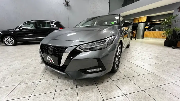Sentra Advance 2.0 16V Aut.
