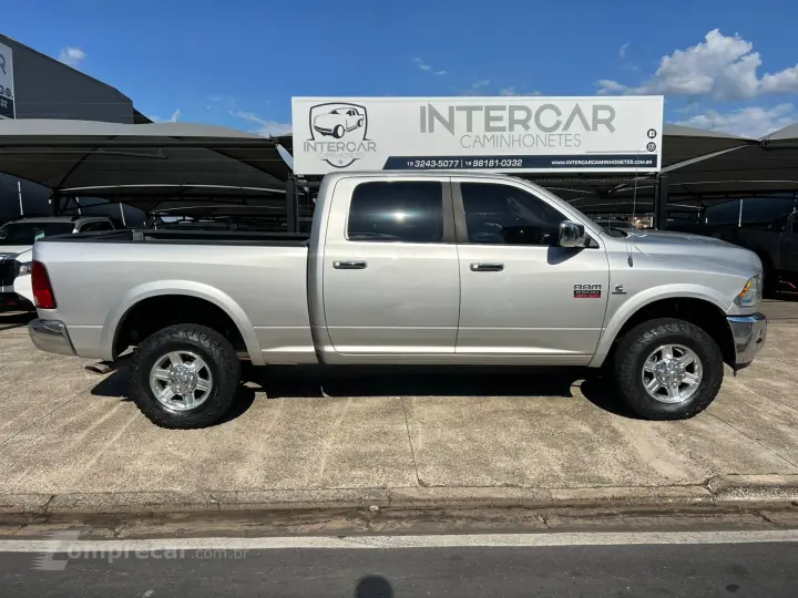 2500 6.7 I6 Turbo Laramie CD 4X4