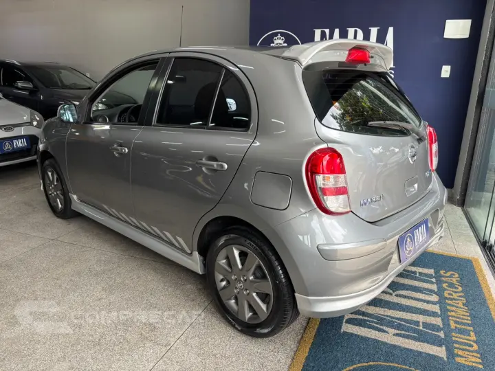 MARCH SR 1.6 16V Flex Fuel 5p