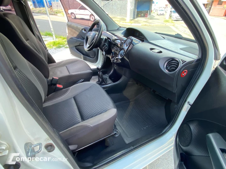 ETIOS 1.5 XS 16V