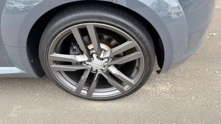 TT 2.0 TFSI Coupé Ambition