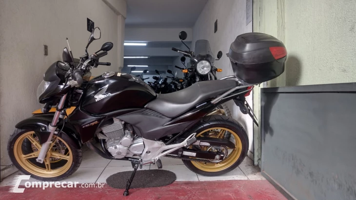CB 300r
