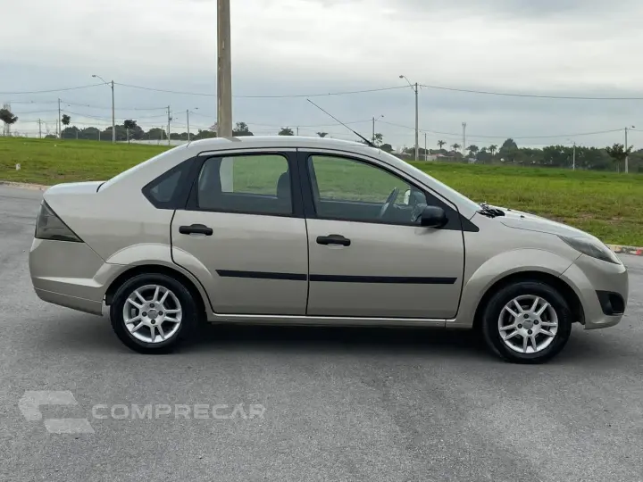 FIESTA 1.6 SE Sedan 16V