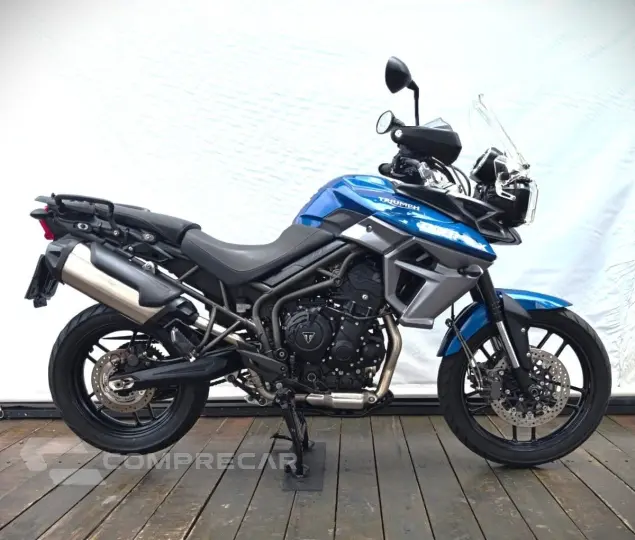 TRIUMPH TIGER 800 XRX