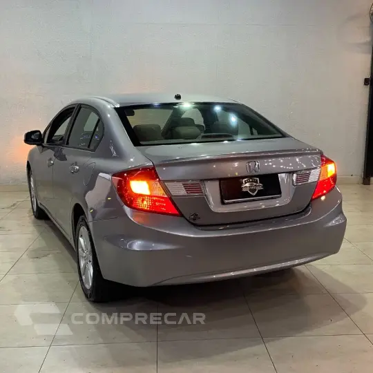 Civic Sedan LXS 1.8/1.8 Flex 16V Aut. 4p