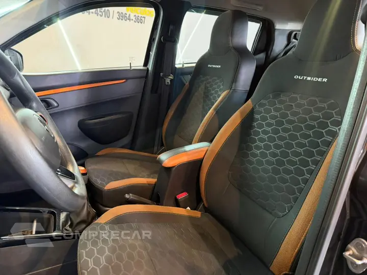 Kwid 1.0 12V Sce Flex Outsider Manual