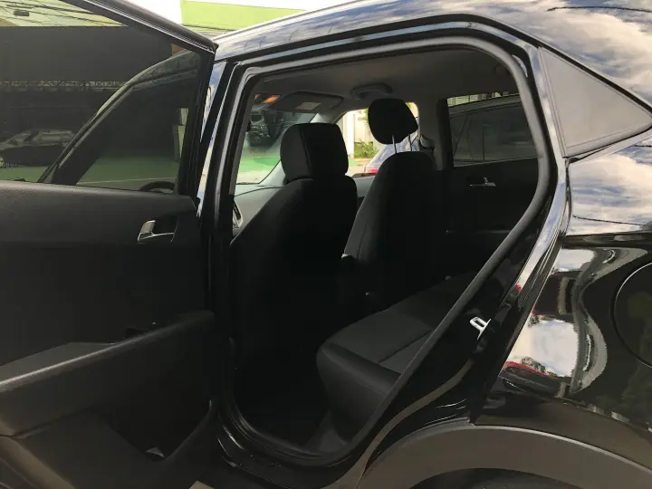 Creta 1.6 16V Flex Action Automático