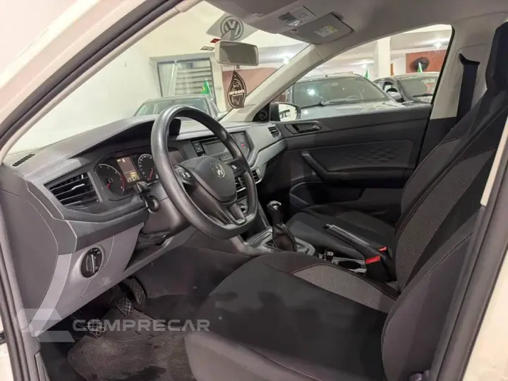 VOLKSWAGEN POLO 1.0 TRACK