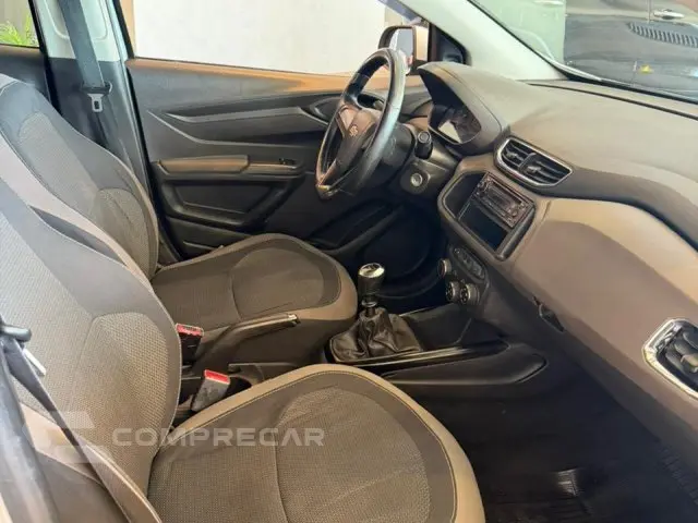 PRISMA - 1.4 MPFI LT 8V 4P MANUAL