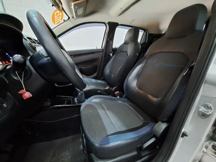 Kwid 1.0 12V Sce Flex Intense Manual